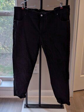 Universal Standard Skinny Jeans – Size 24 – Very Good Condition 🖤